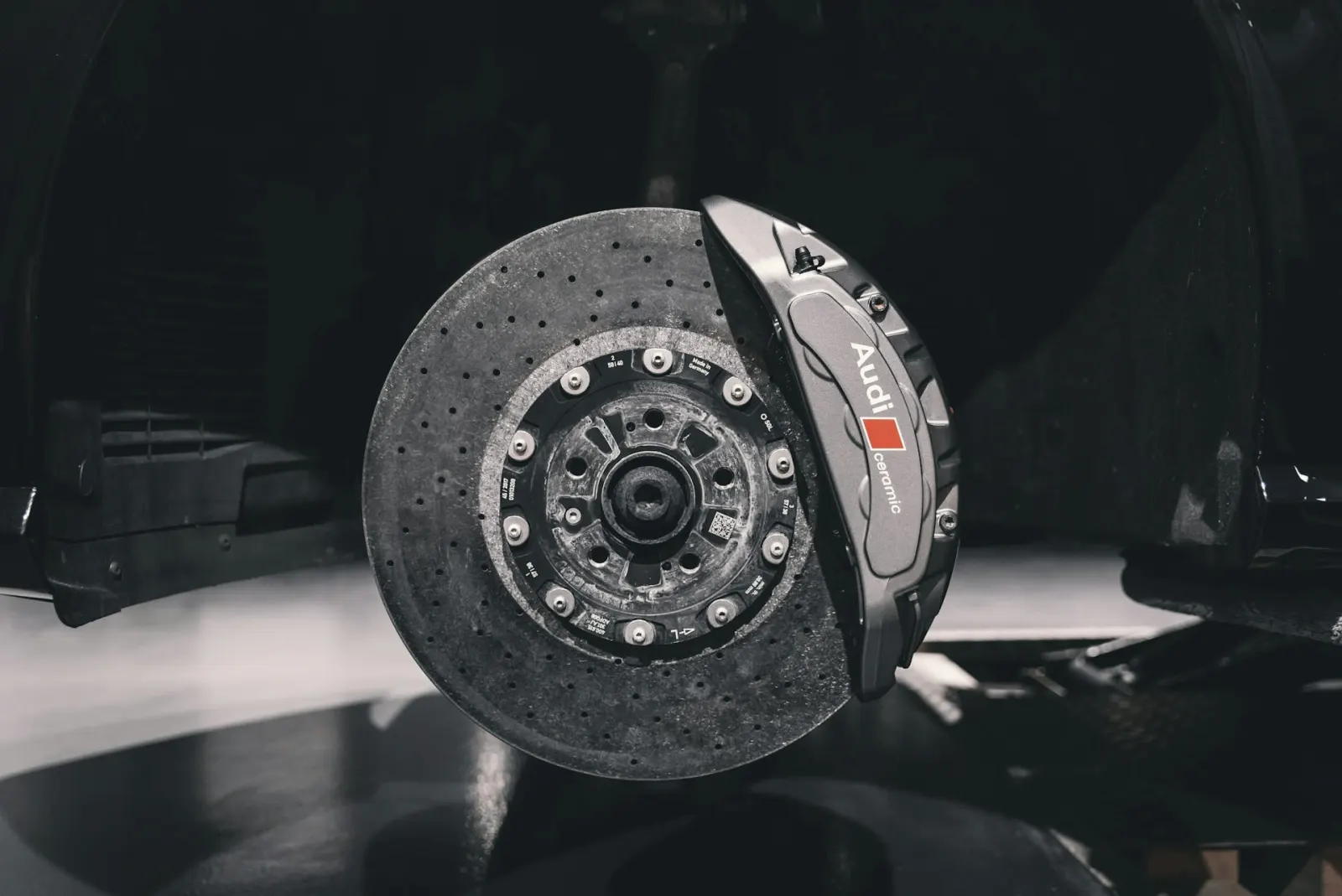 Carbon-ceramic brake disc and caliper