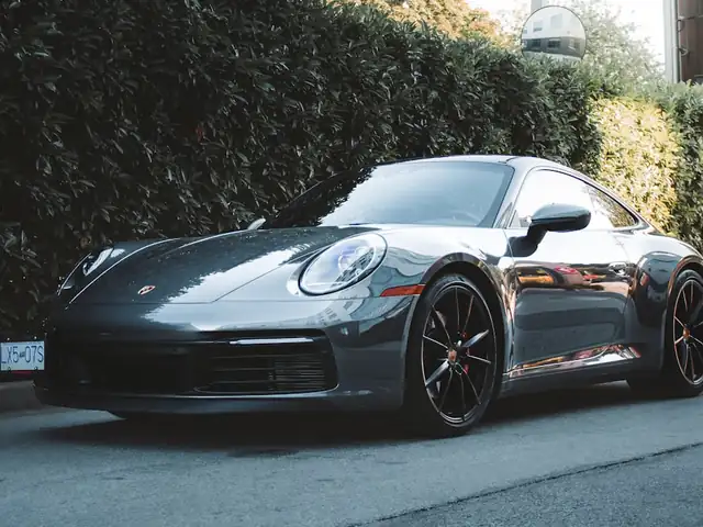 A Porsche 911 Carrera